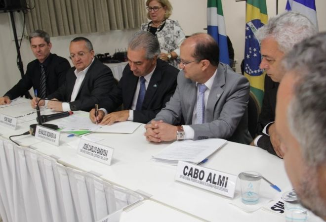 Azambuja assina termo de cooperação com governo do Mato Grosso