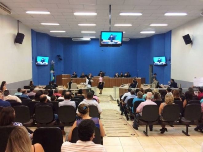 Vereadores reelegem André Bittencourt como presidente para o biênio 2019/2020