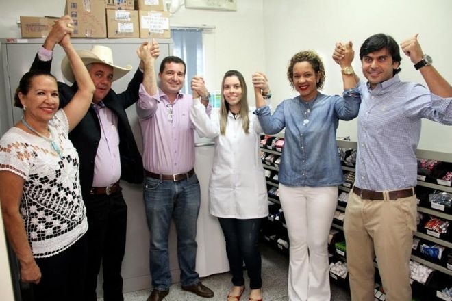 Prefeitura reinaugura Farmácia da Clínica da Mulher com 80% dos medicamentos