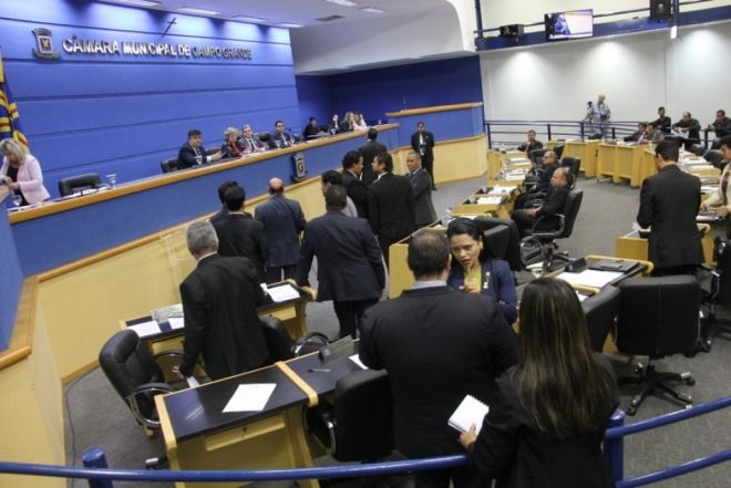 Vereadores aprovam em caráter de urgência projeto de isenção do ISS para o Consórcio Guaicurus