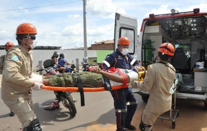  Colisão entre motocicletas deixa um ferido, em Coxim