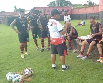  Técnico do Águia Negra pede demissão após derrota na primeira partida das quartas