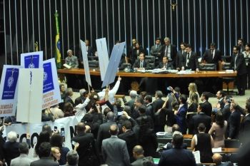 Câmara aprovou reforma trabalhista na noite dessa quarta-feira