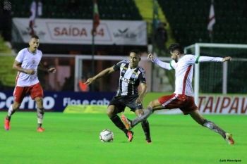 Em casa Figueirense perde para o Boa Esporte e Náutico segue sem vencer no campeonato