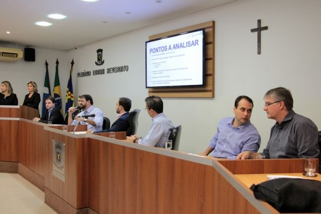 Vereadores discutem pol&iacute;tica de incentivos econ&ocirc;micos para empres&aacute;rios da capital