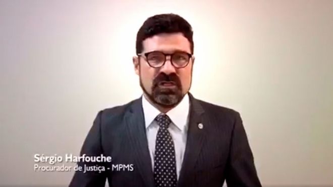 Em vídeo, procurador defende a implantação da “Lei Harfouche” nas escolas públicas