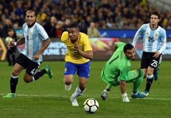 Seleção brasileira sofre a primeira derrota sob o comando de Tite