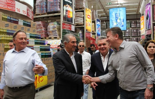 Inauguração de supermercado tem destaque do governador sobre geração de 320 empregos