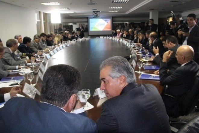 Campo Grande sedia Fórum Brasil Central e recebe Ministros e governadores de vários Estados