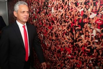 Flamengo anuncia colombiano Reinaldo Rueda como treinador