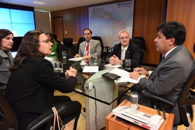 Ministro da Educação lança obras em Dourados na segunda
