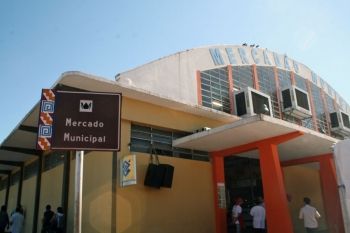Foto da fachada do Mercadão Municipal