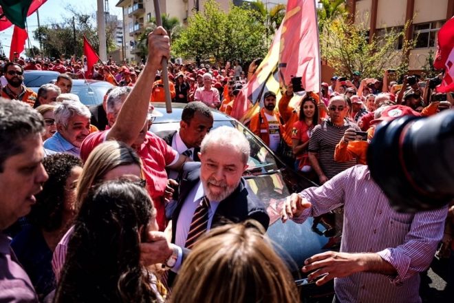 Lula presta depoimento em Curitiba