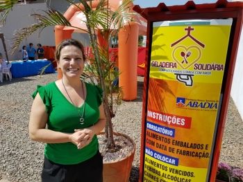  Projeto “Geladeira Solidária” garante comida saudável e de graça para população carente