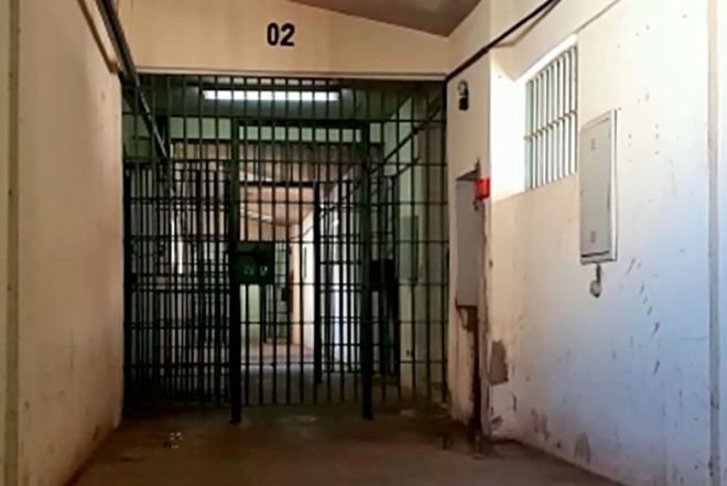 Primeiro dia de paralisação de agentes tem motim de presos na Máxima