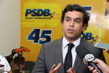 Beto Pereira assume presidência do PSDB falando em união do partido 