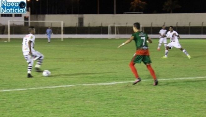 Cena abre vantagem e Misto busca empate no Andradão