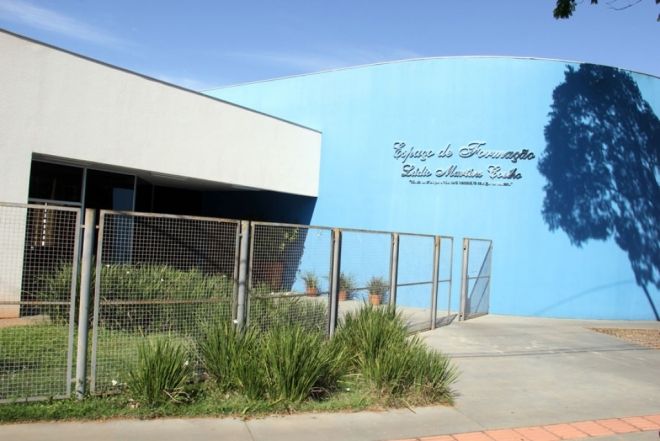 Foto da fachada da Semed,  Secretaria Municipal de Educação