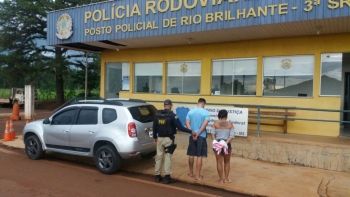 Casal é preso quando tentava levar carro roubado para o Paraguai 