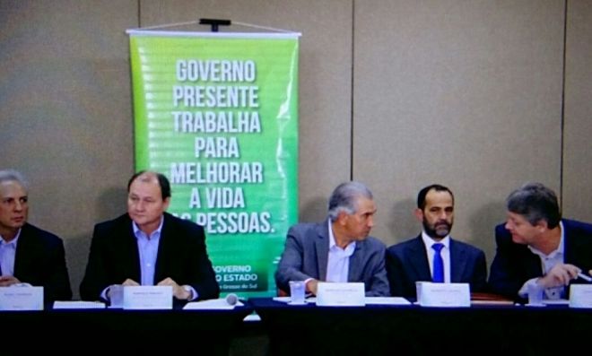 Reinaldo teme perdas acima de R$ 400 mi em 2018 e nega privatizar MSGás