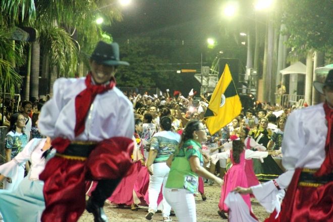 Começou a folia: confira programação do Carnaval em Corumbá