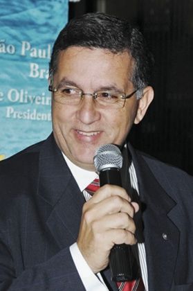 Paulo Eduardo de Barros Fonseca - Artigo