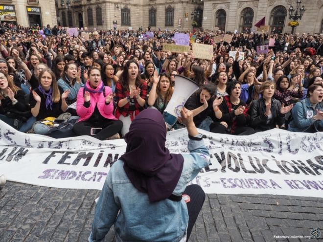 Greve e protestos marcam Dia Internacional da Mulher pelo mundo