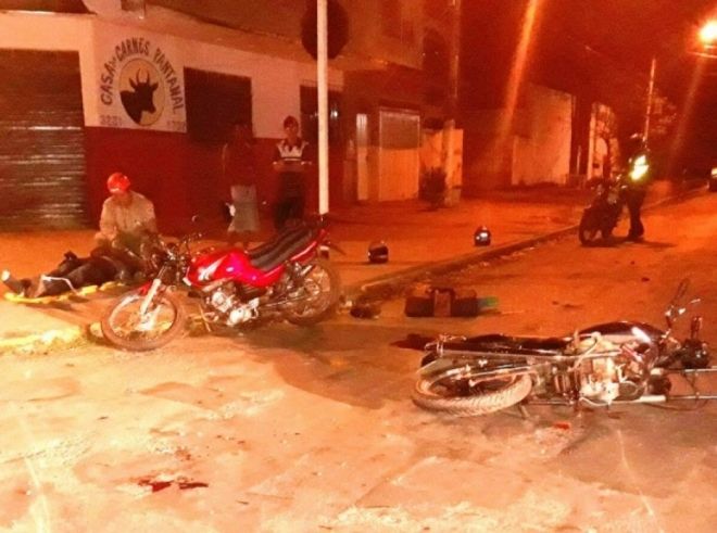 Acidente entre duas motos mata uma pessoa e deixa três feridas