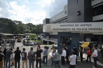 PF e Secretaria de Segurança do Paraná definem esquema para chegada de Lula