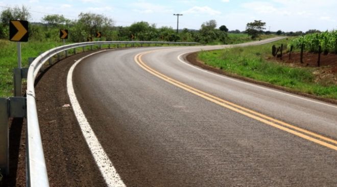 Obras de revitalização de rodovias são entregues em Douradina 