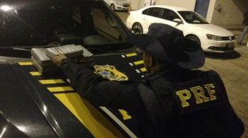 Policiais interceptam cocaína em ônibus de linha internacional em MS