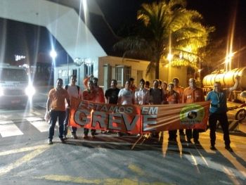 Greve dos petroleiros começa por refinarias, terminais e plataformas 