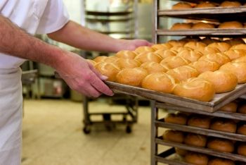Padarias reajustam o preço do pão francês em 10%