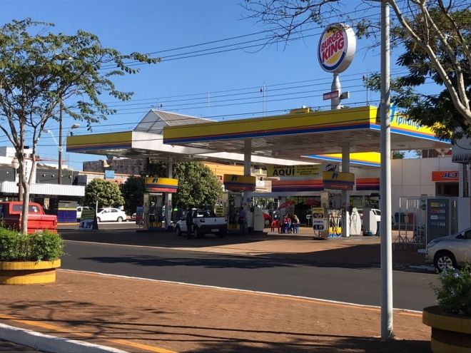 ANP divulga pesquisa dos preços de combustíveis em Dourados