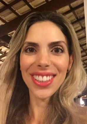 Adriana Pessoa - Artigo