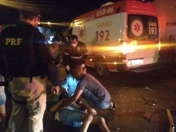 Em colisão, jovem fica gravemente ferido em acidente 
