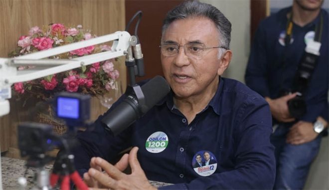 ColunaMarcoEus&eacute;bio