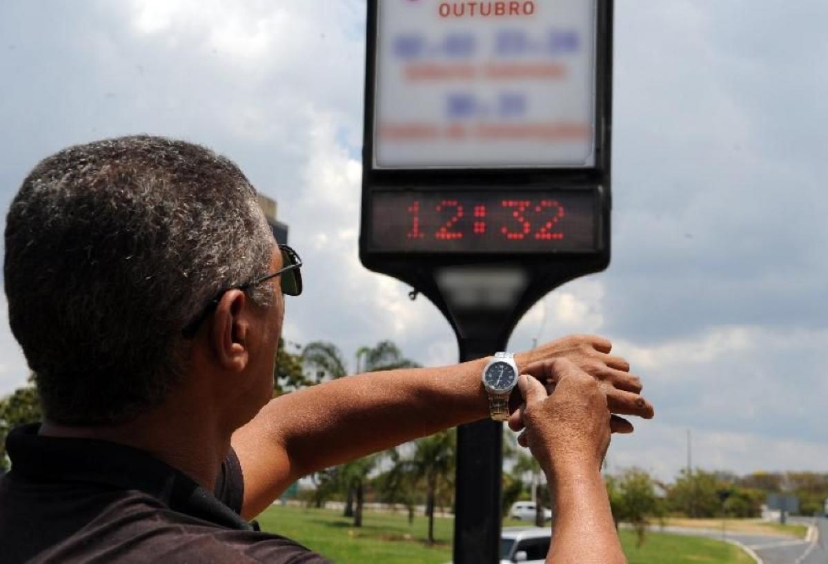 Hor&aacute;rio de ver&atilde;o