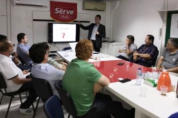 Projetos de energia fotovoltaica e logística reversa serão desenvolvidos em parceria entre MS e MT