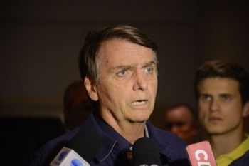 Bolsonaro diz que deverá participar de dois debates