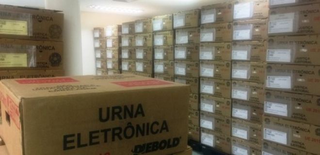 Urnas eletrônicas começam a ser distribuídas em Campo Grande