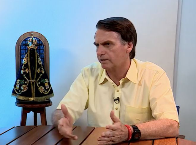 Bolsonaro defende aprovação da idade mínima para aposentadoria