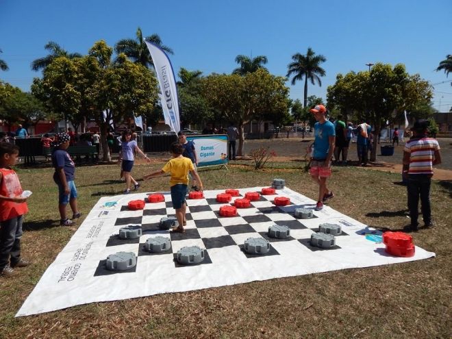 Aparecida do Taboado recebe projeto “Brincando na Praça” neste final de semana