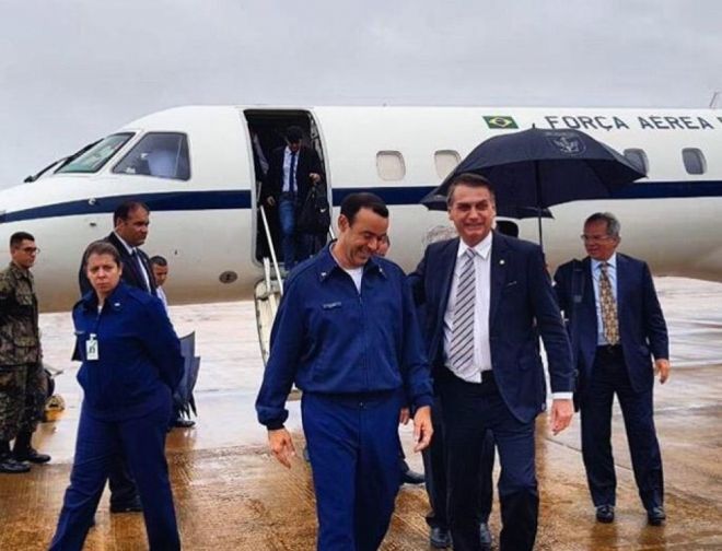 Bolsonaro chega à Brasília para novas reuniões de transição