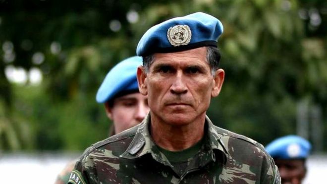 General Santos Cruz é escolhido secretário de governo de Bolsonaro