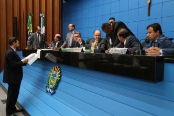 Dois projetos do Executivo podem ser votados em car&aacute;ter de urg&ecirc;ncia
