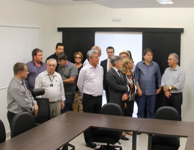 Atender prefeitos: Sala multiuso &eacute; inaugurada na Assomasul