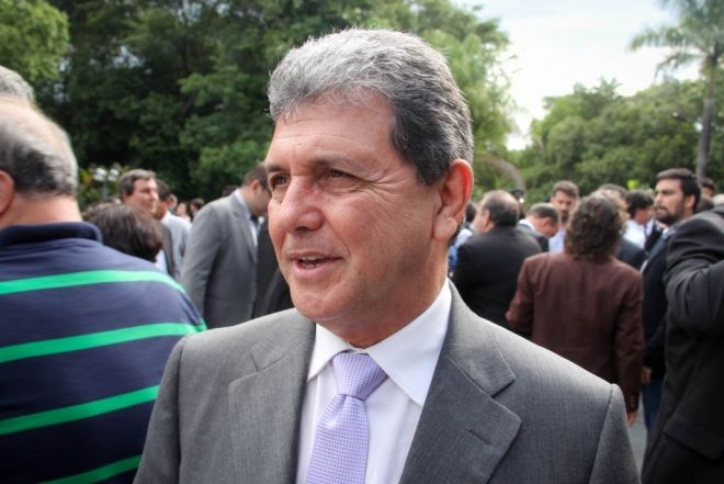 João Rocha é empossado para continuar na presidência da Câmara Municipal