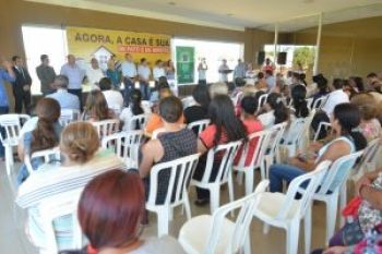 Prefeitura de Ponta Porã realiza entrega de casas a população