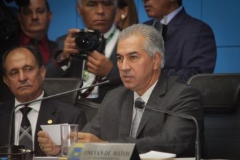 Azambuja participa de sess&atilde;o solene de posse dos deputados eleitos na ALMS